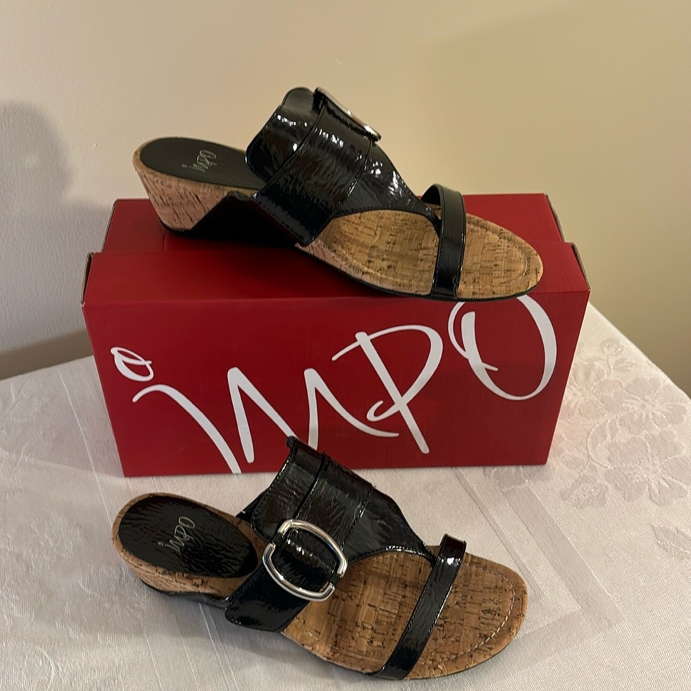 IMPO Black Patent Lesther Cork Heel Wedge Sandal Sz 9.5 EUC